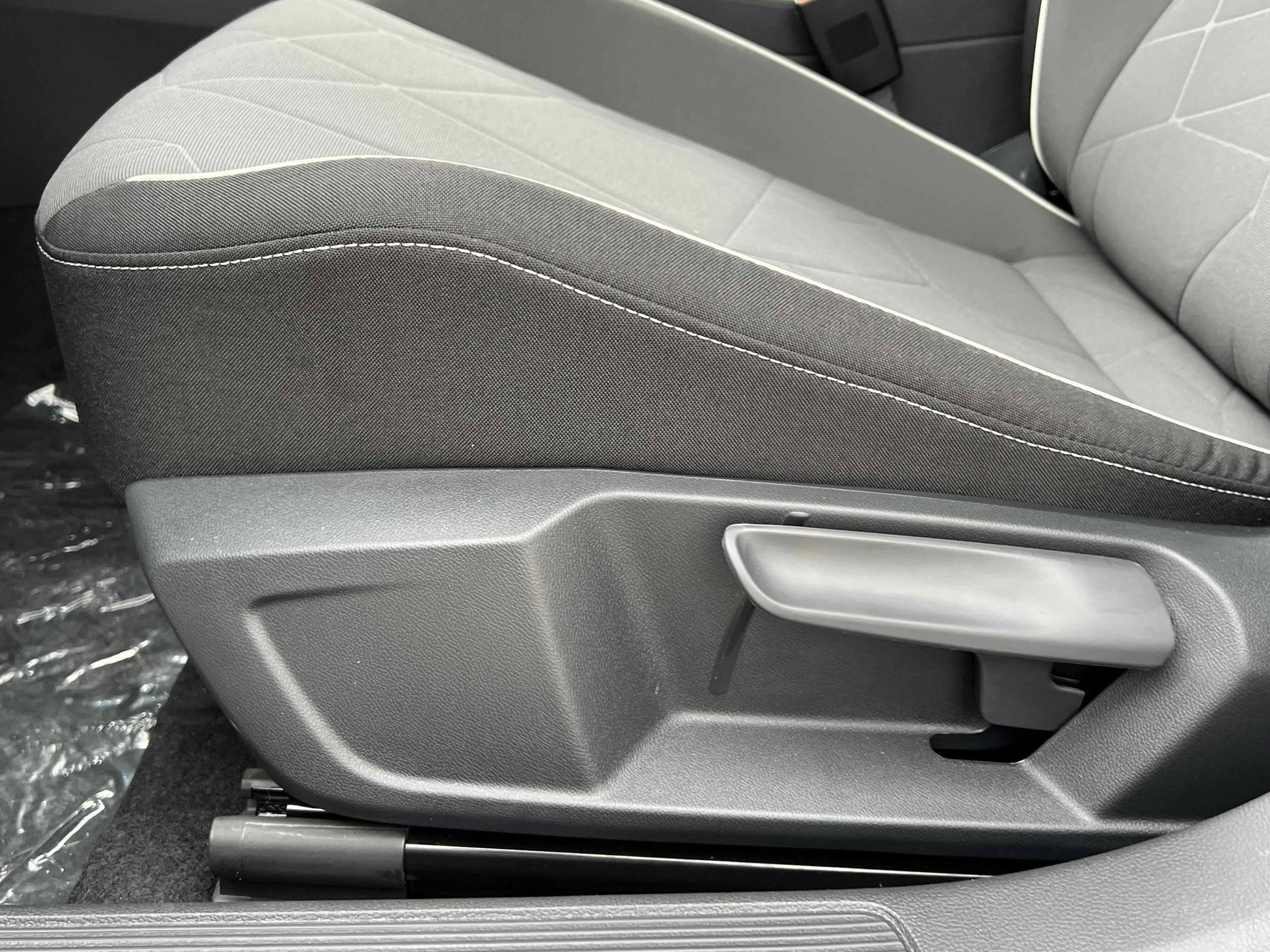 New 2026 Platinum Gray Volkswagen Sport image 17