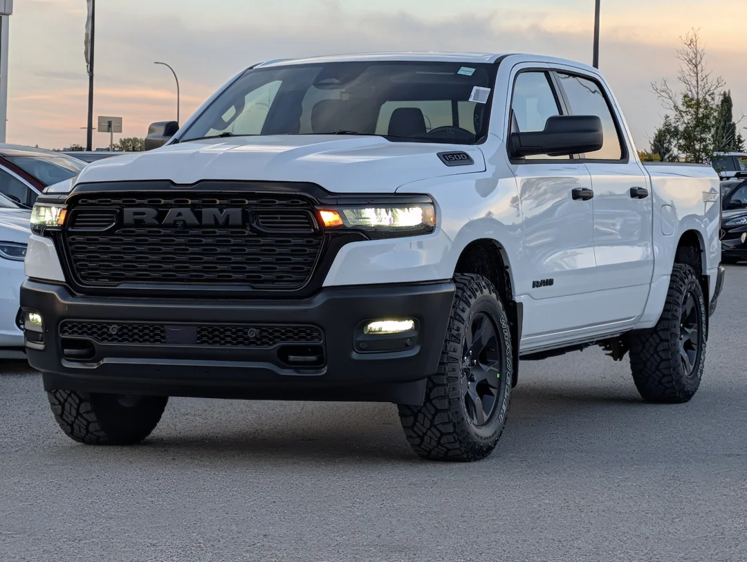 New 2026 White RAM Warlock - - 4x4 - 3.0L Hurricane Twin Turbo - E-Locker Axle - 18 Black Wheels & More! image 4