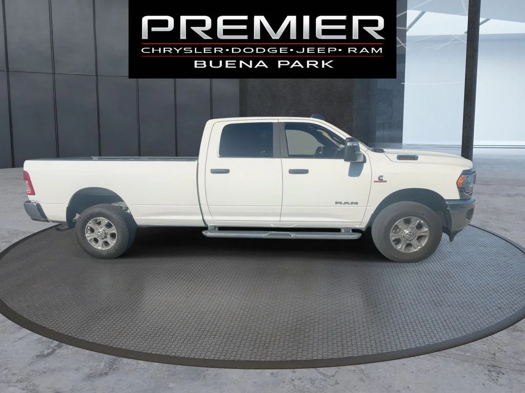 Used 2024 White Ram Big Horn image 9