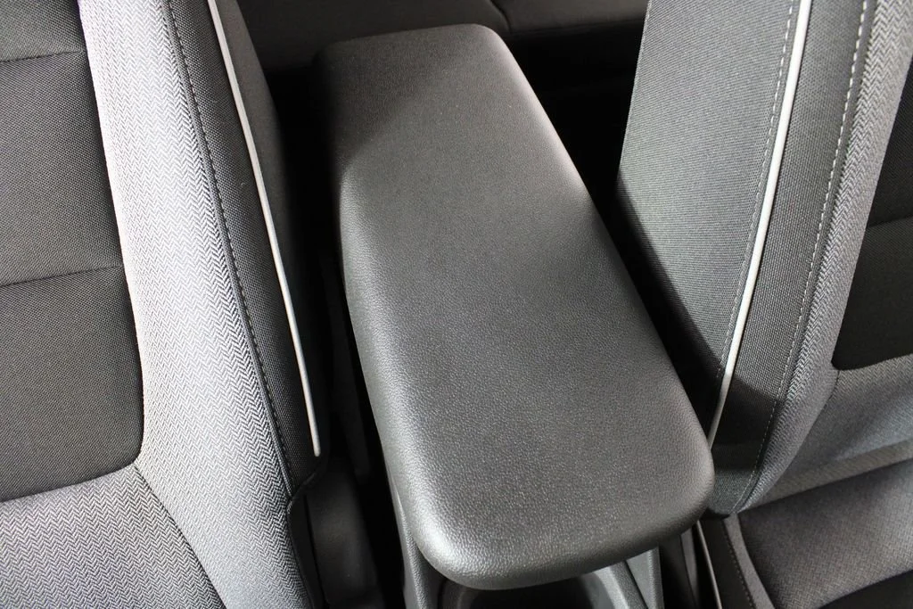 New 2026 Mosaic Black Metallic Chevrolet LT image 17
