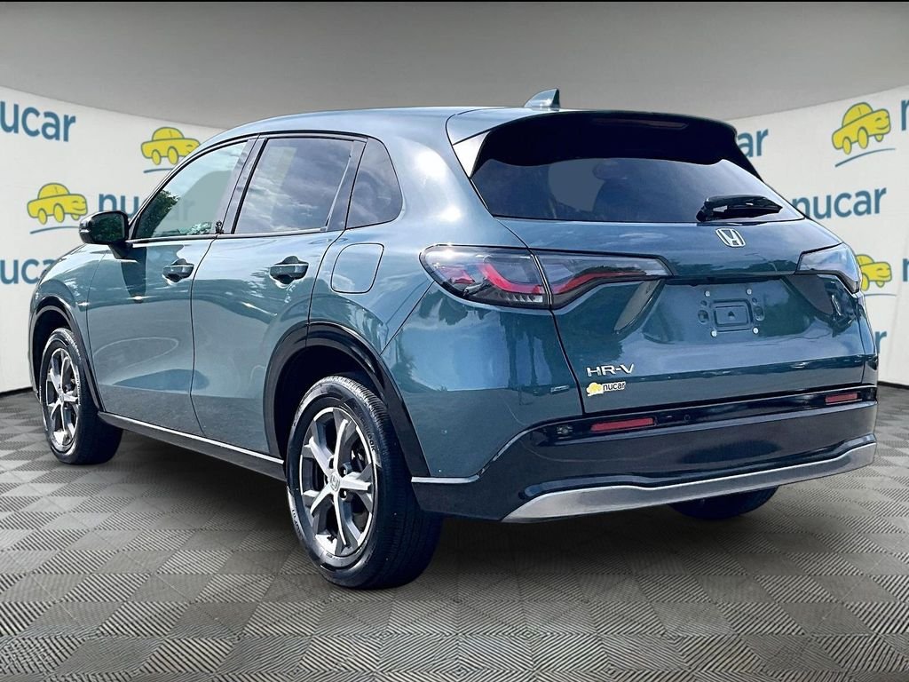 Used 2024 Green Honda EX-L image 4