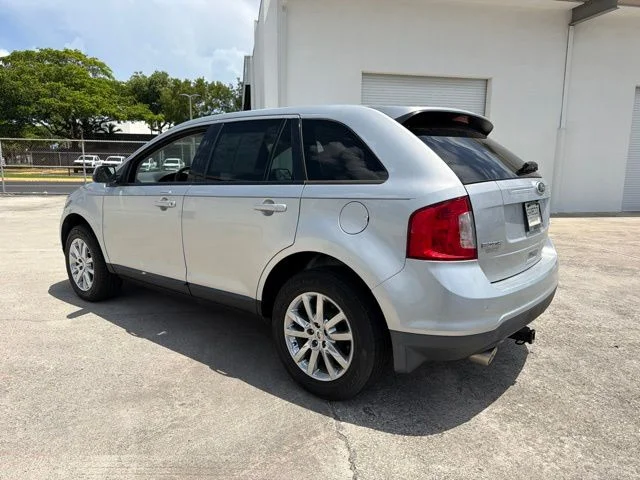 Used 2013 Silver Ford SEL image 5