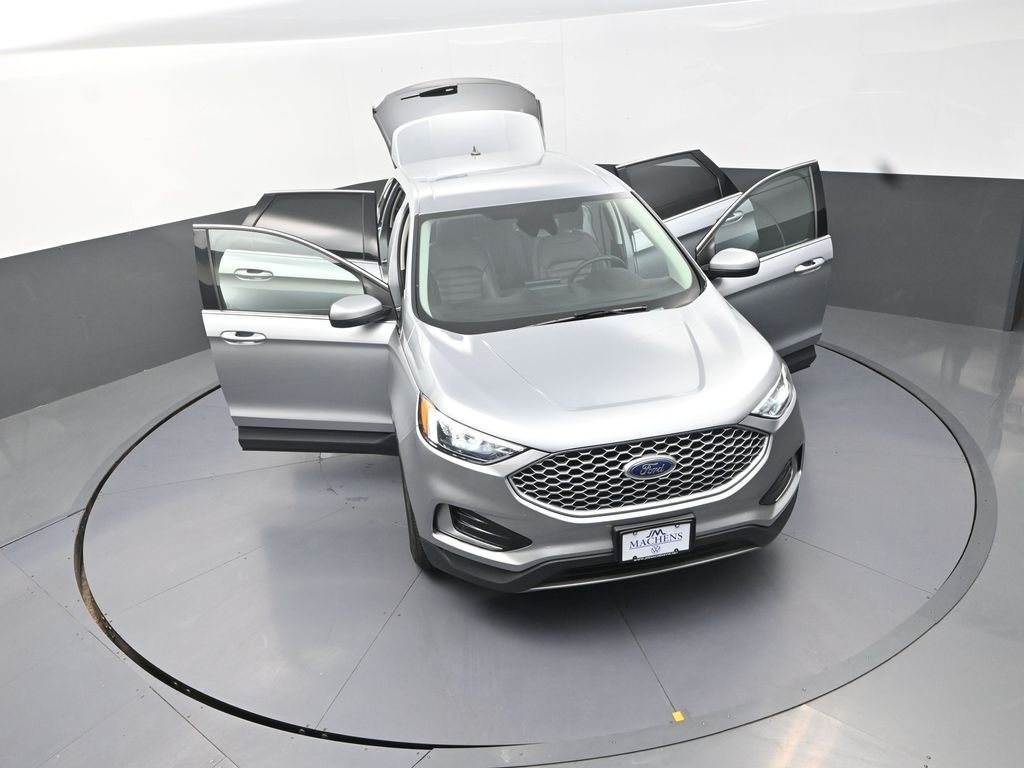 2023 Ford Edge SEL - Photo 32