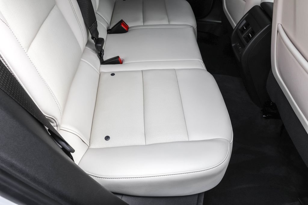 Used 2023 White Cadillac Sport image 38