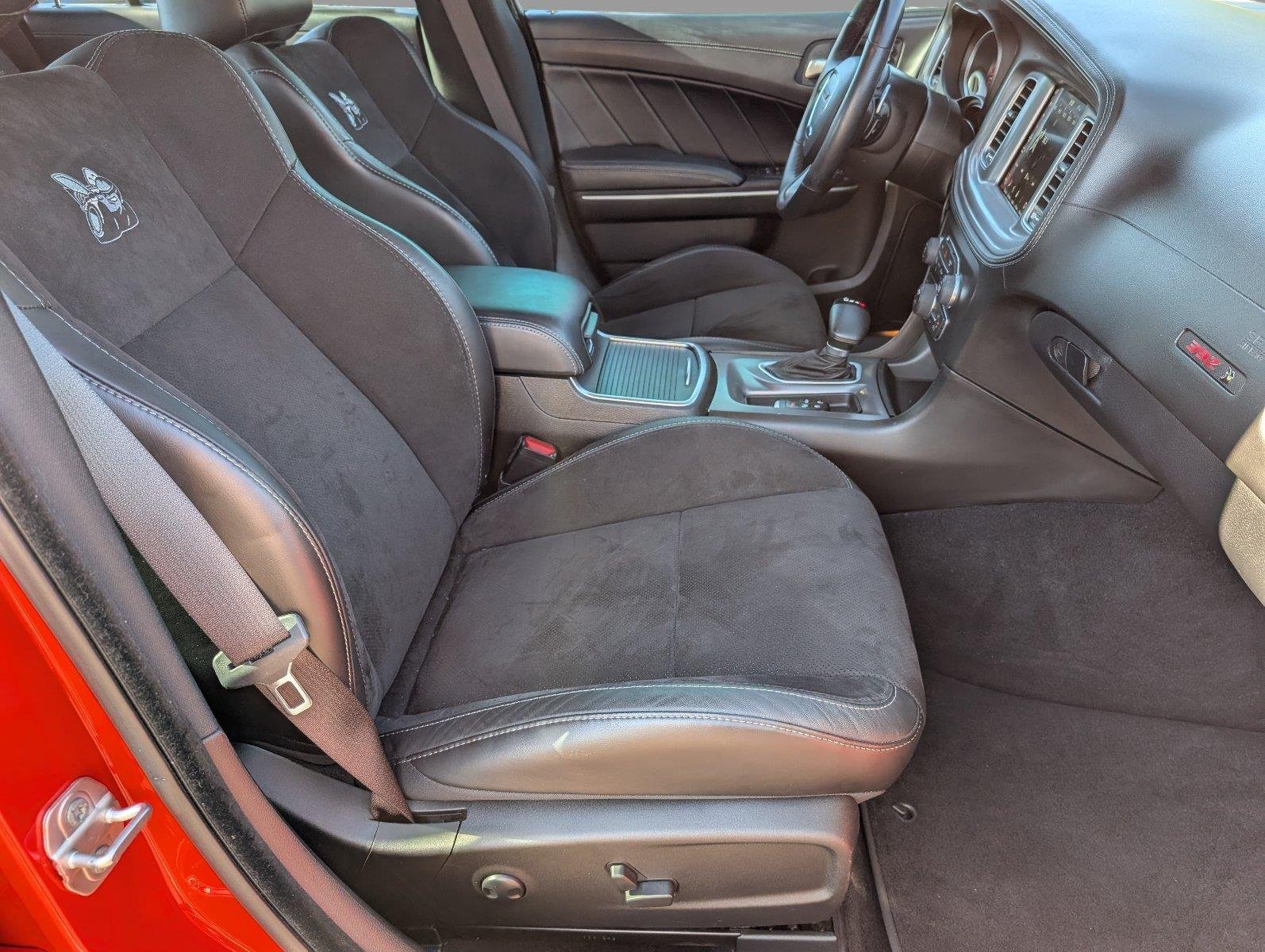Used 2023 Go Mango Dodge Scat Pack image 42