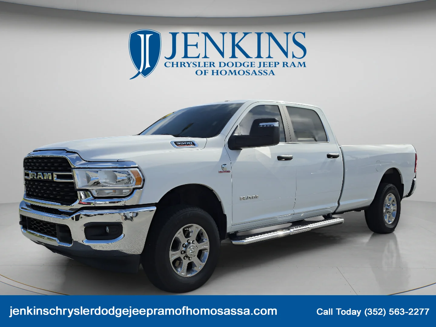 Used 2024 Bright White Clearcoat Ram Big Horn image 10