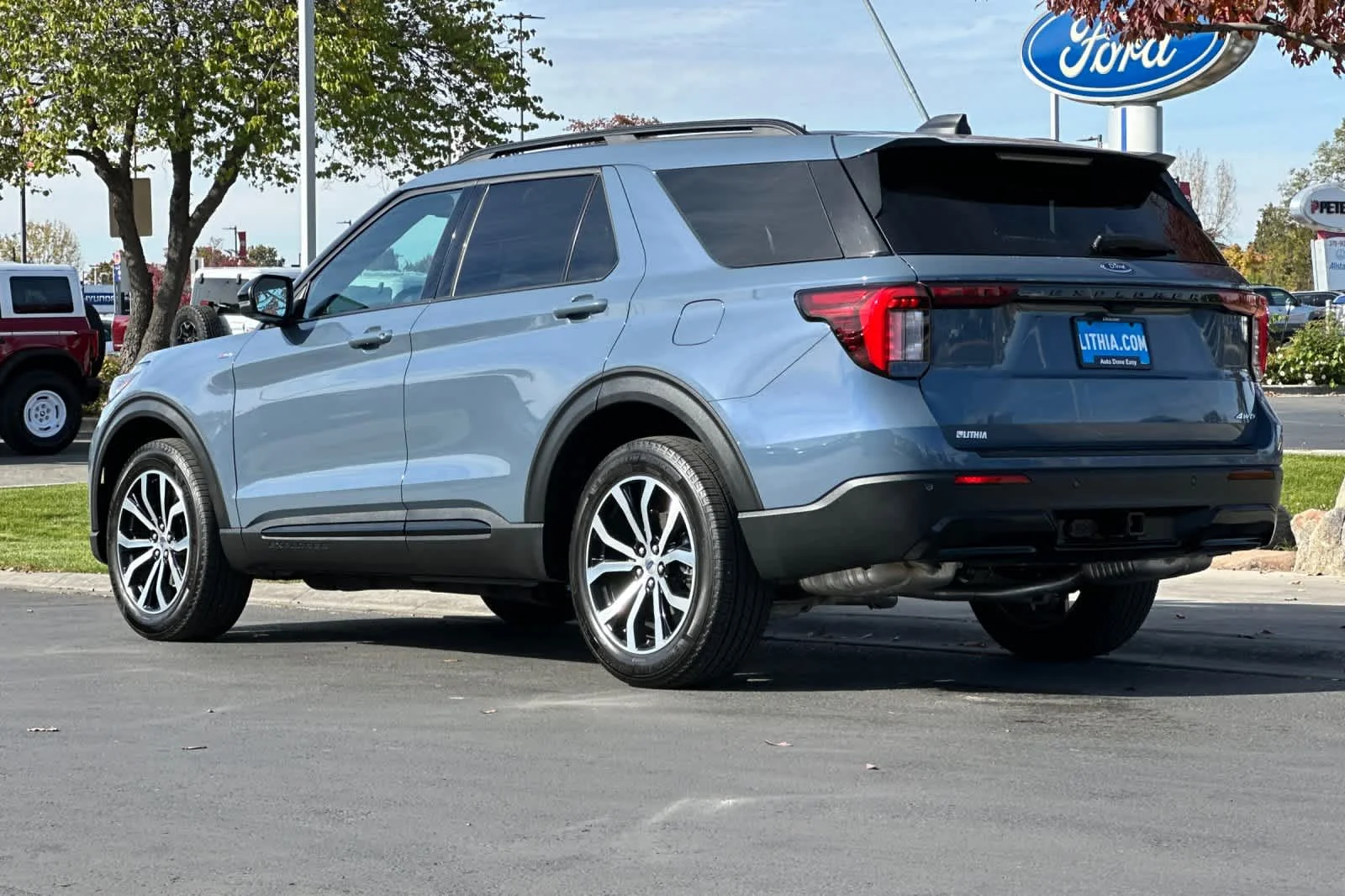 Certified Used 2025 Vapor Blue Metallic Ford ST-Line image 6