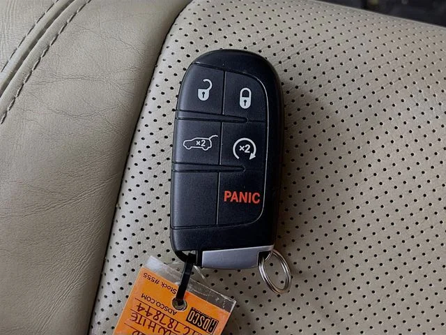 Used 2021 White Jeep Overland image 12