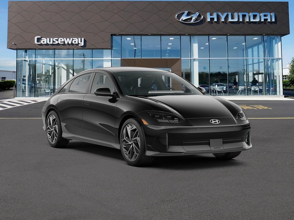 New 2023 Black Hyundai SEL image 11