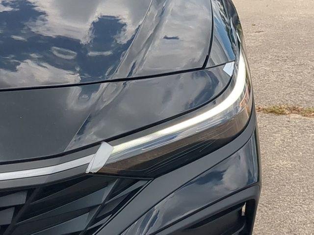New 2025 Black Hyundai Blue image 10