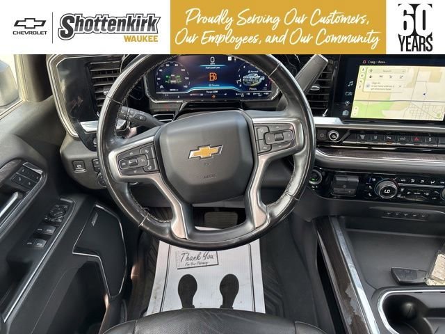 Used 2024 Summit White Chevrolet LTZ image 9