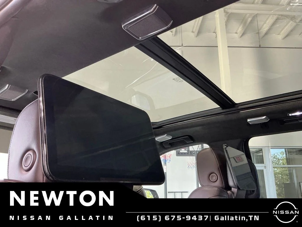 Used 2021 Crystal White Tricoat Cadillac Sport Platinum image 5