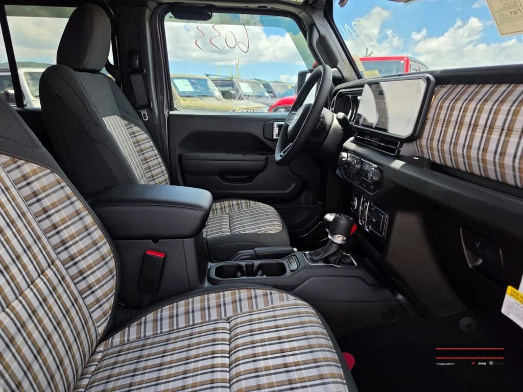 New 2026 Black Clear Coat Jeep  image 5