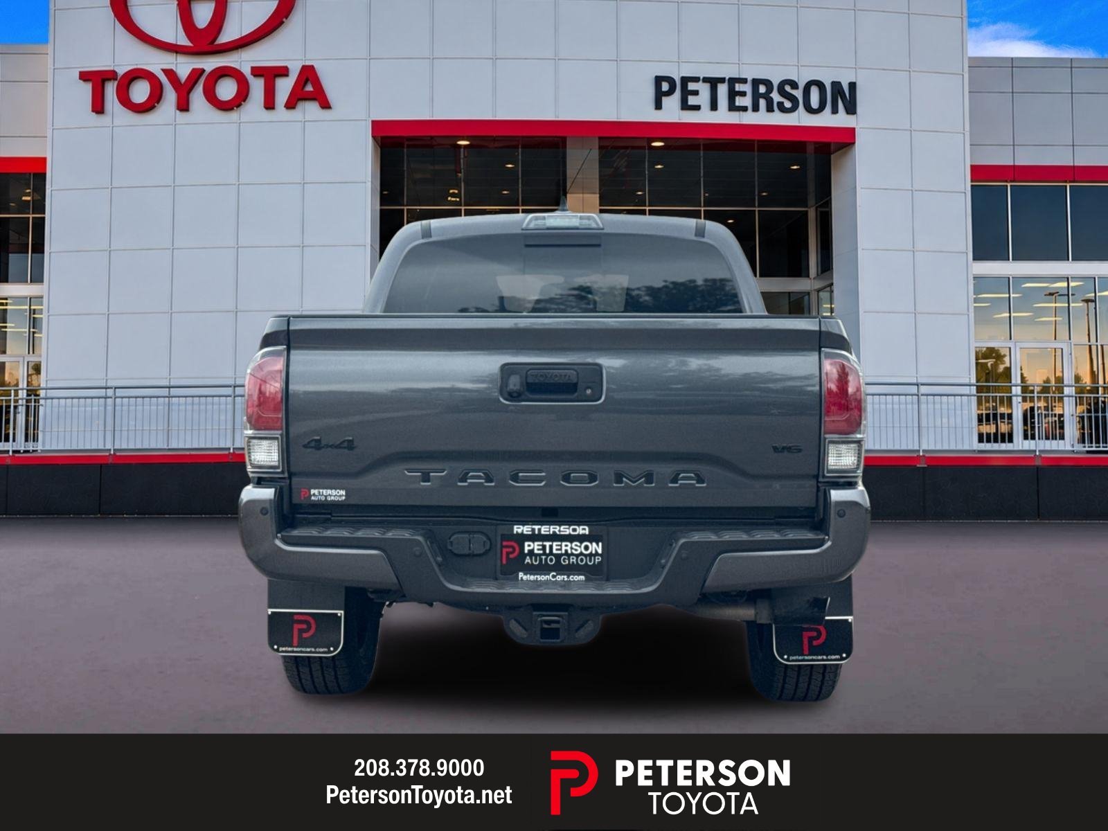 Used 2023 Gray Toyota Limited image 4