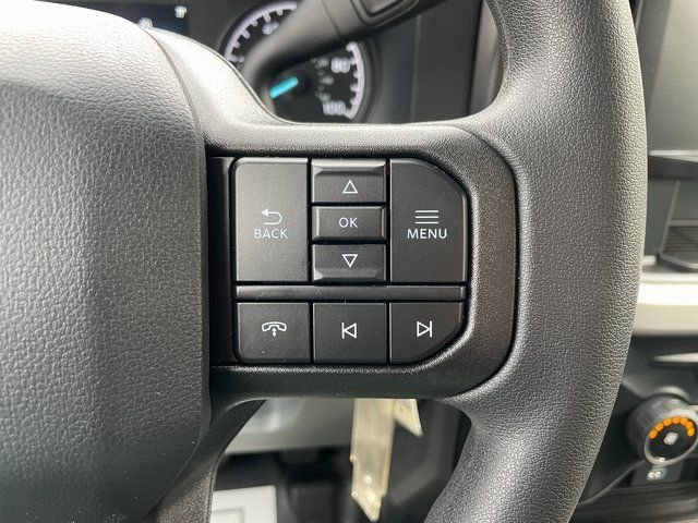 2025 Ford F-350 Super Duty Chassis Cab XL - Photo 21