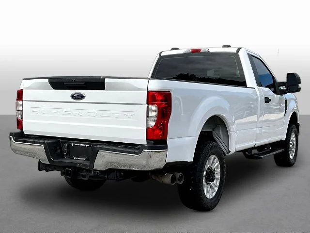 Used 2022 White Ford XL image 8