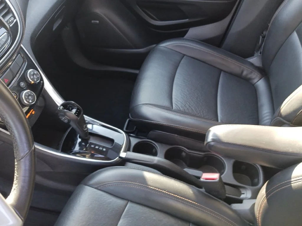 Used 2017 MOSAIC BLACK METALLIC Chevrolet Premier image 11