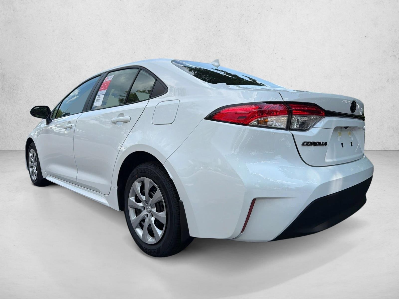 New 2026 Ice Cap Toyota LE image 5