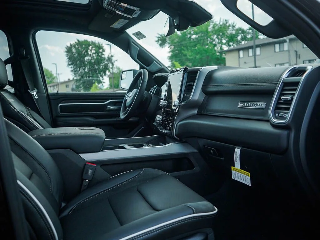 New 2026 Diamond Black Crystal Pearlcoat RAM LARAMIE image 8