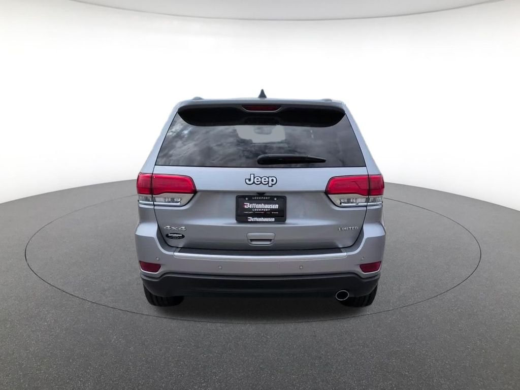 Certified Used 2018 Silver Jeep Limited image 7