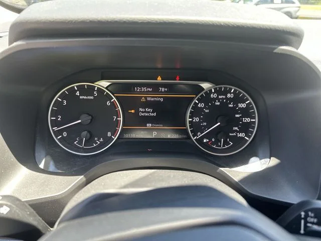 2025 Nissan Rogue SV - Photo 12