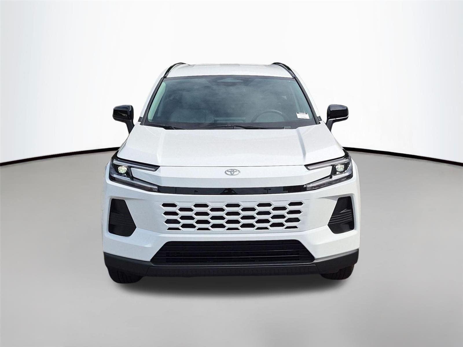 New 2026 Ice Cap Toyota XLE Premium image 8