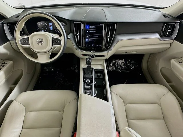 Certified Used 2020 White Volvo T5 Momentum image 13
