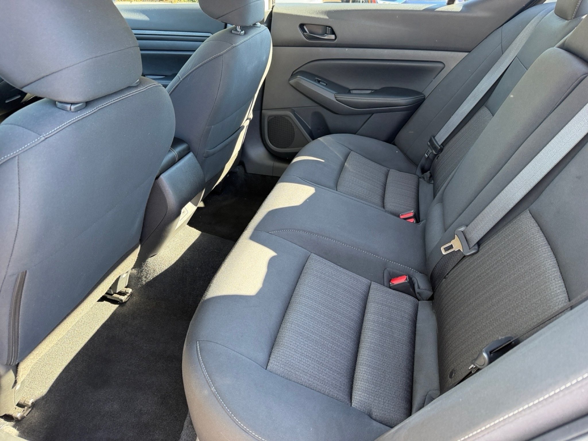 Used 2025 Super Black Nissan SV image 13