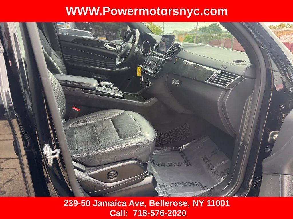 Used 2019 Black Mercedes-Benz GLE 43 AMG® image 28