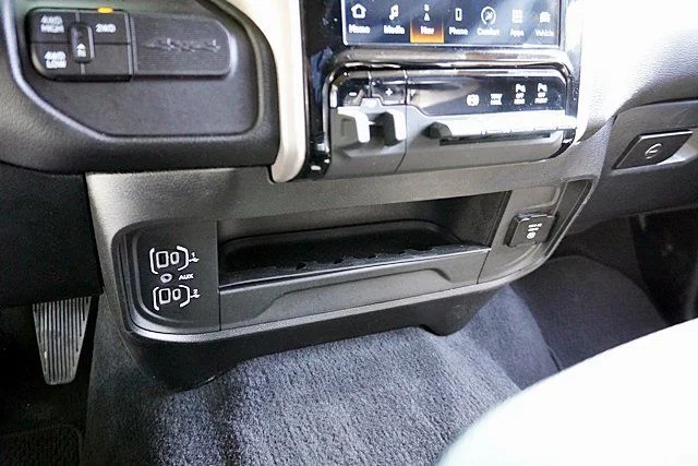 Certified Used 2024 Gray Ram Laramie image 34