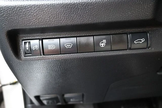 Used 2024 Beige Toyota XLE Premium image 32