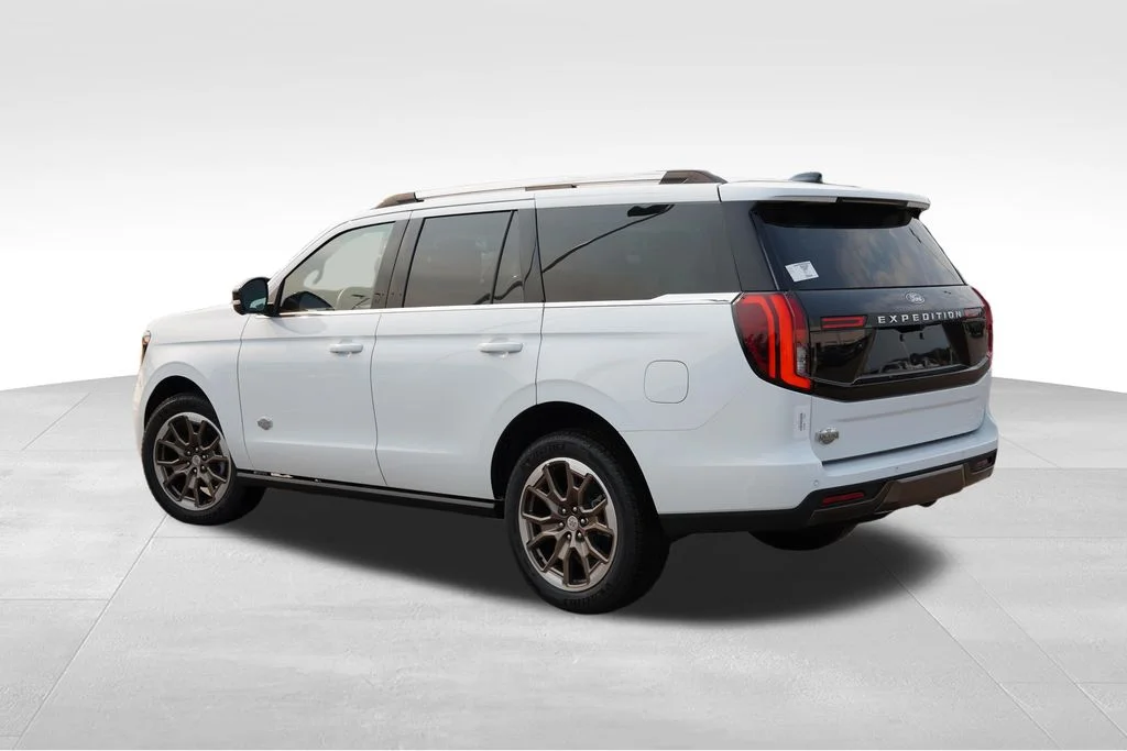 New 2026 Oxford White Ford King Ranch image 5
