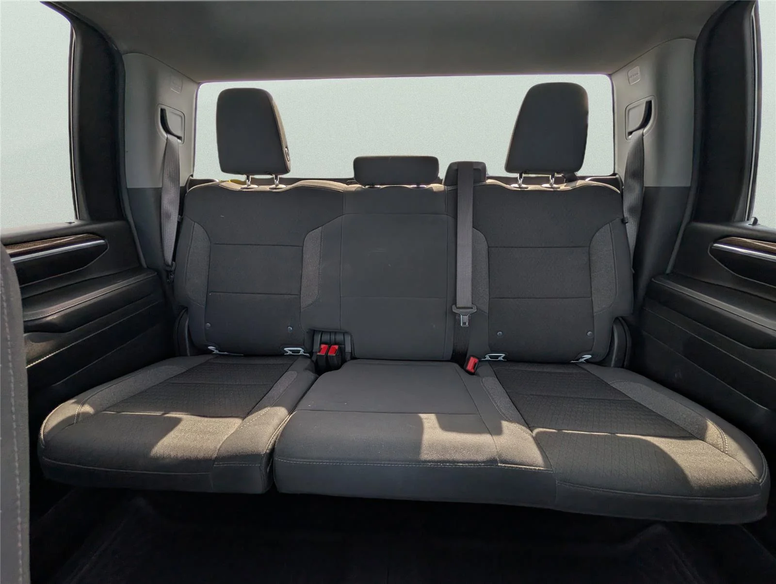 Used 2024 Summit White Chevrolet LT image 13