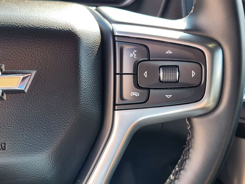 Used 2023 Sterling Gray Metallic Chevrolet LT image 14