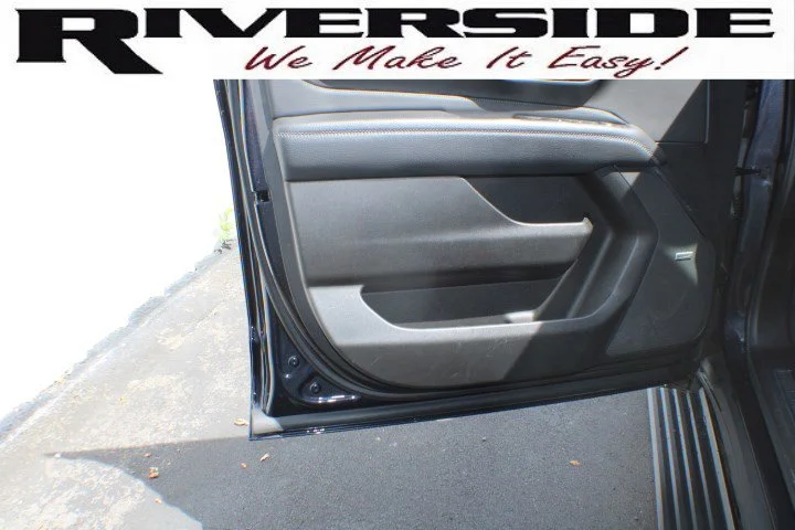 Certified Used 2023 Titanium Rush Metallic GMC Denali image 6