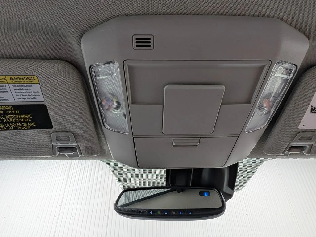 Certified Used 2018 Super White Toyota SR5 image 9