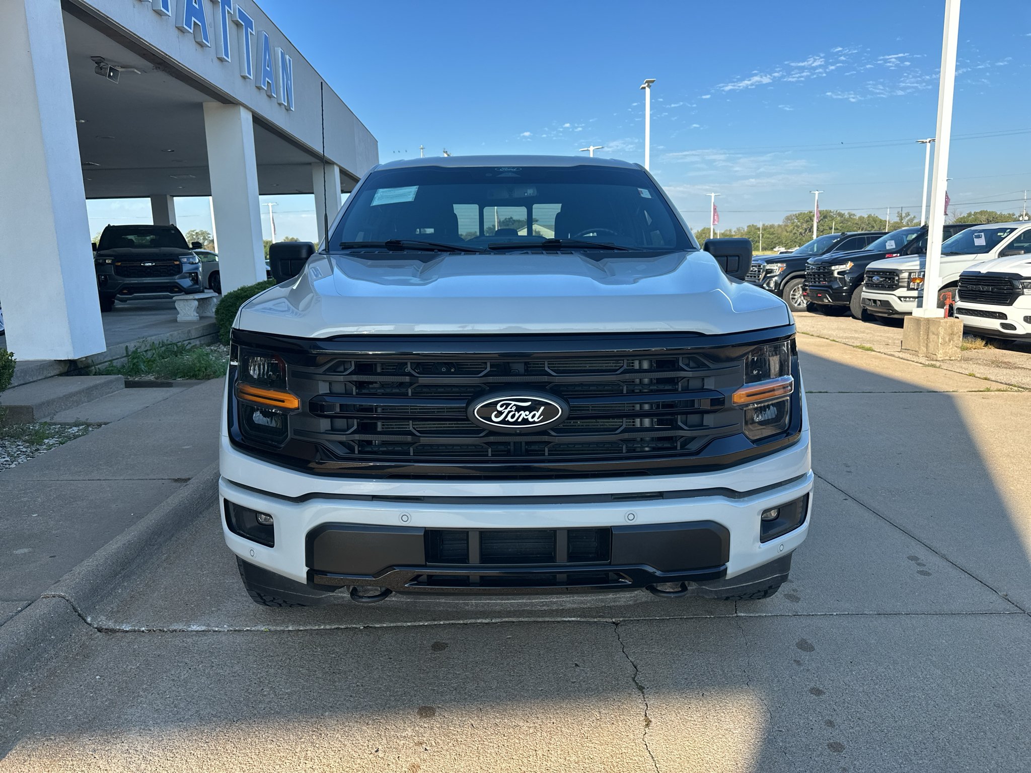Used 2024 AVALANCHE Ford XLT image 14