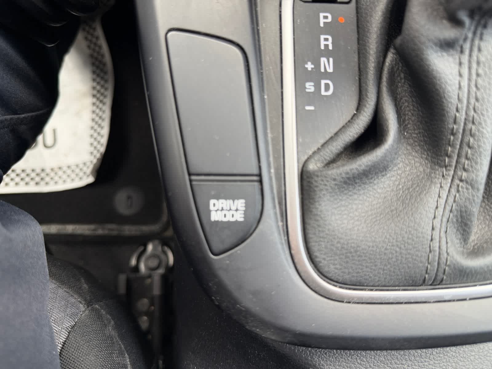 Used 2023 Steel Gray Kia LX image 25