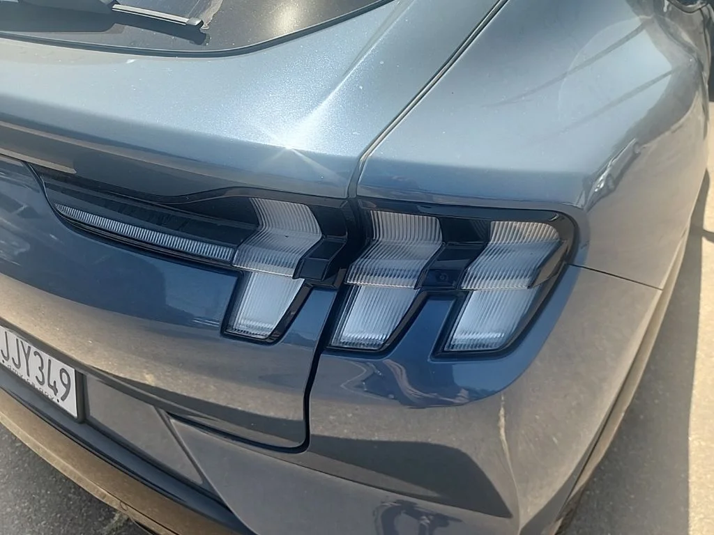 Used 2023 Blue Ford Premium image 13