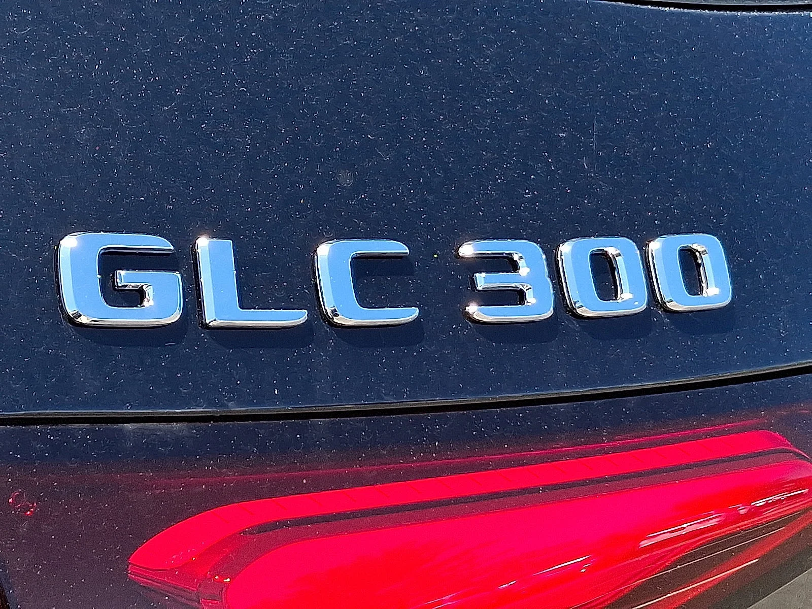 Used 2026 Black Mercedes-Benz GLC 300 image 15