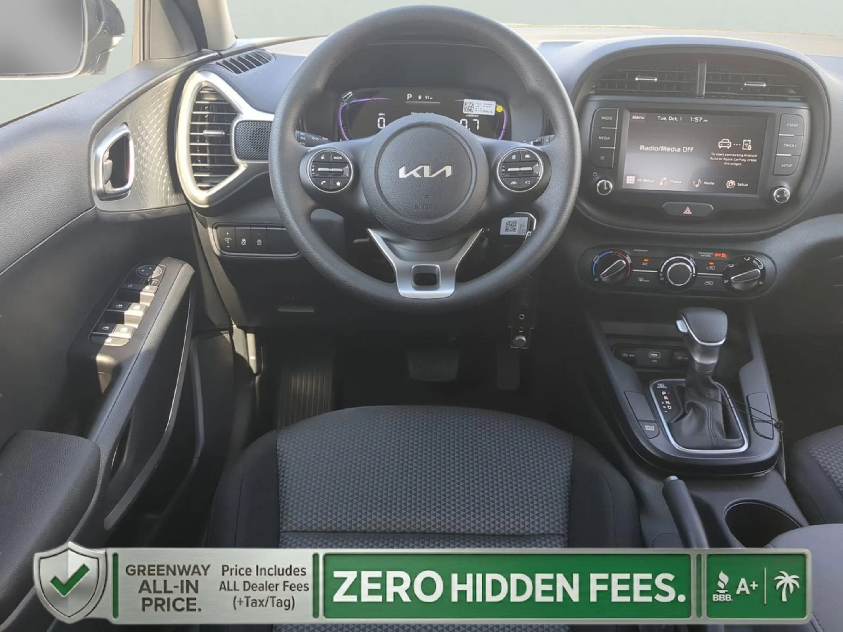 2025 Kia Soul LX - Photo 12
