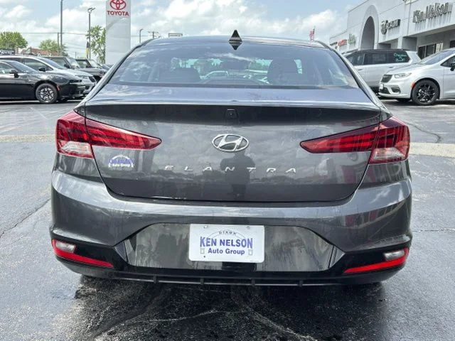 Used 2020 Gray Hyundai SEL image 4
