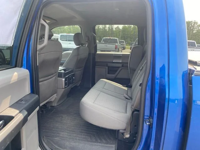 Used 2016 Blue Flame Metallic Ford XLT image 10
