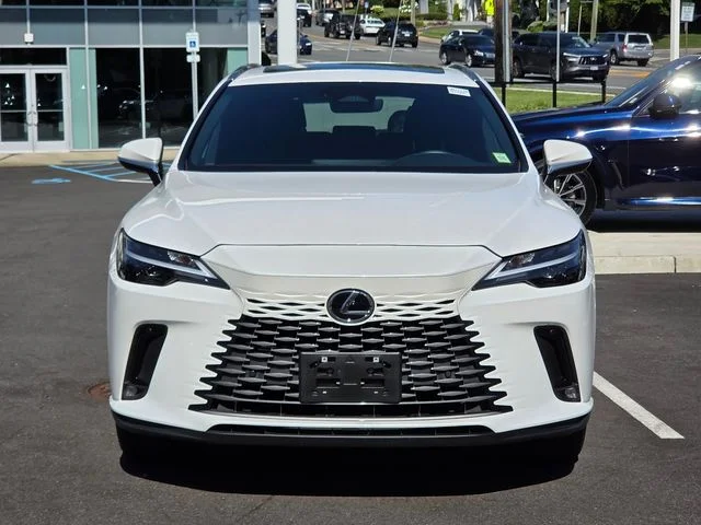 Used 2025 White Lexus 350h Premium image 2