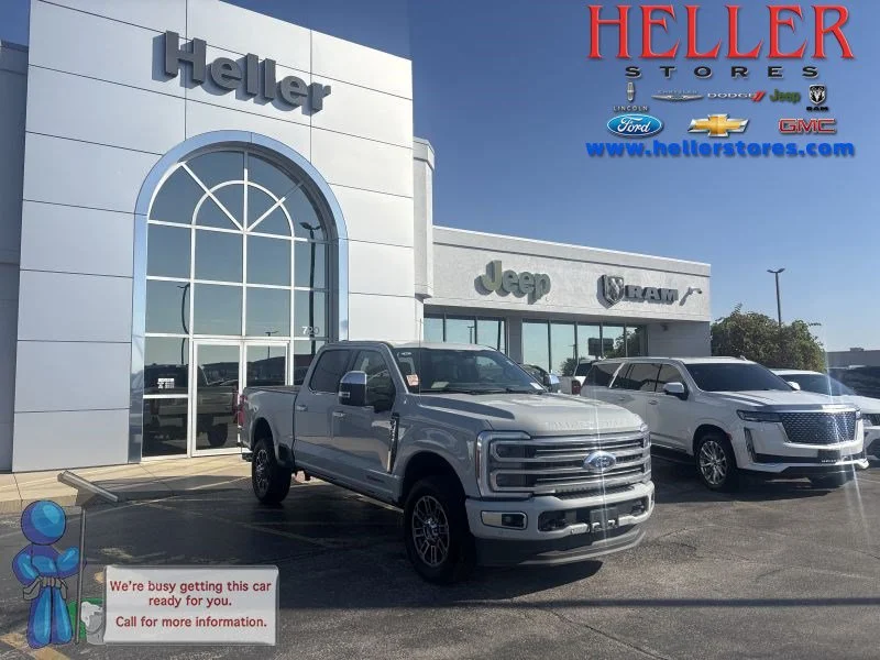 Used 2025 Avalanche Ford Platinum image 1