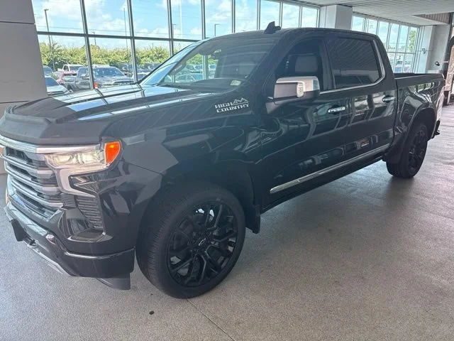 Used 2024 Black Chevrolet High Country image 3