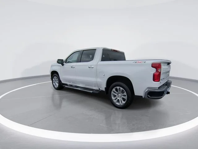 Used 2025 White Chevrolet LTZ image 6