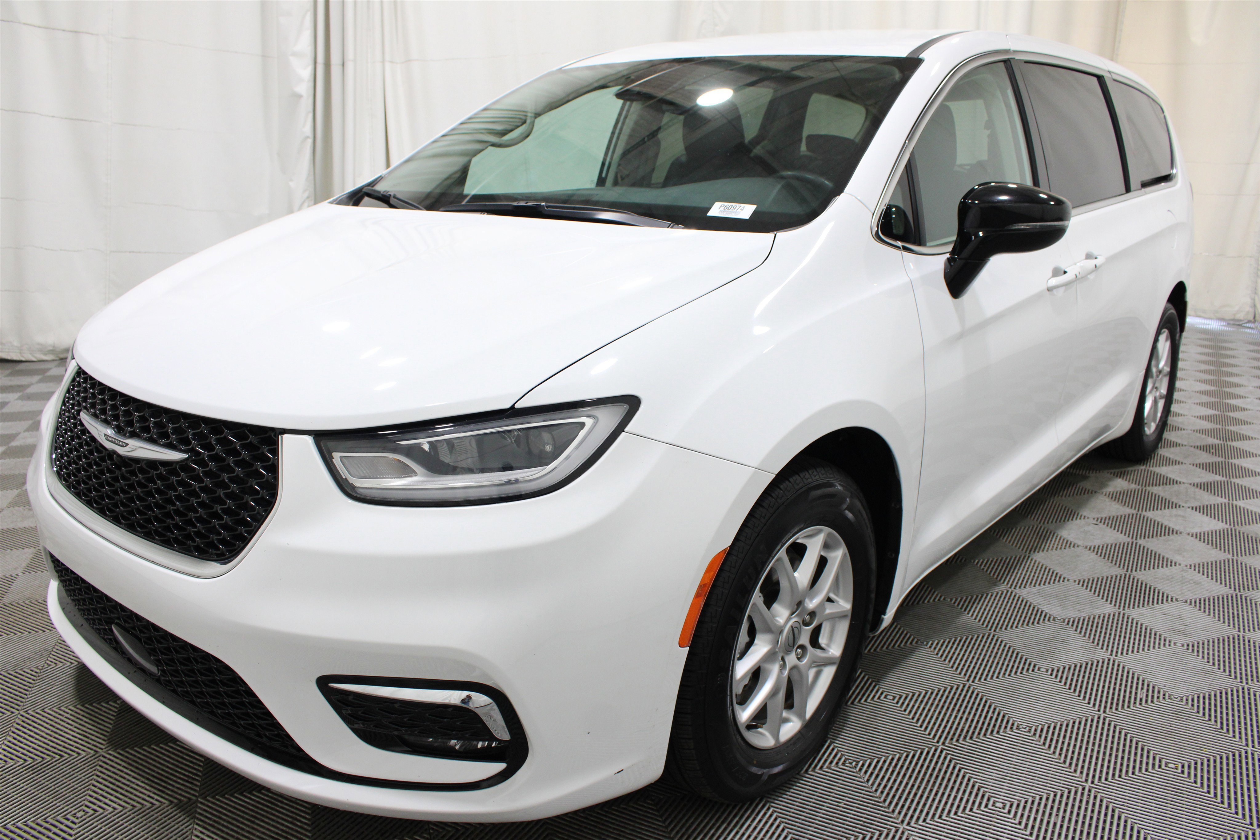 Used 2024 Bright White Clearcoat Chrysler Touring L image 34