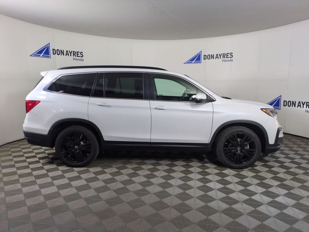 Used 2022 Platinum White Pearl Honda Special Edition image 6