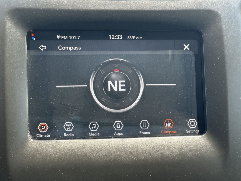 Used 2019 Black Jeep Latitude Plus image 42